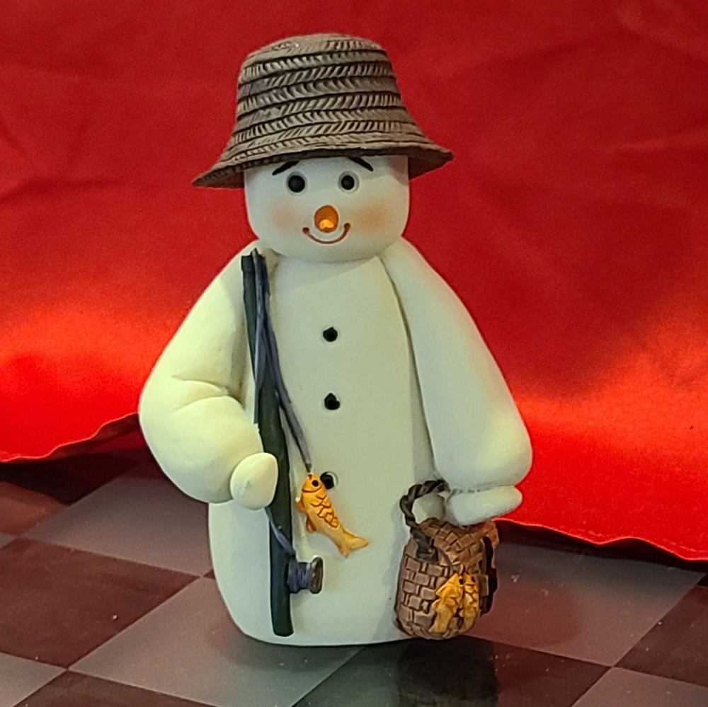Little snowman knick knack fisherman for sale nwot